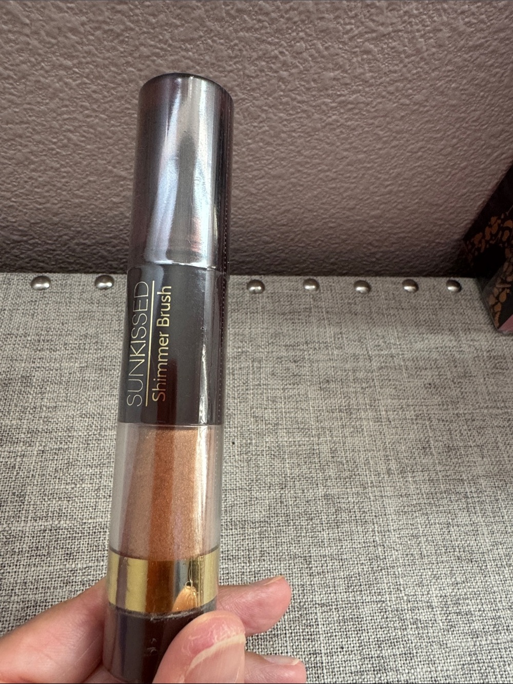 Shimmer Brush Liquid Highlighter - Bronze Glow brand new still wrapped